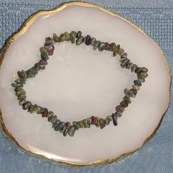 Ruby Fuchsite Chip Bracelet | Dragon Stone Stretch Boho Healing Crystal Gift - Picture 3 of 8